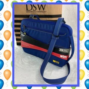 NWT STM BLAZER LAPTOP OR TABLET SLEEVE 11”